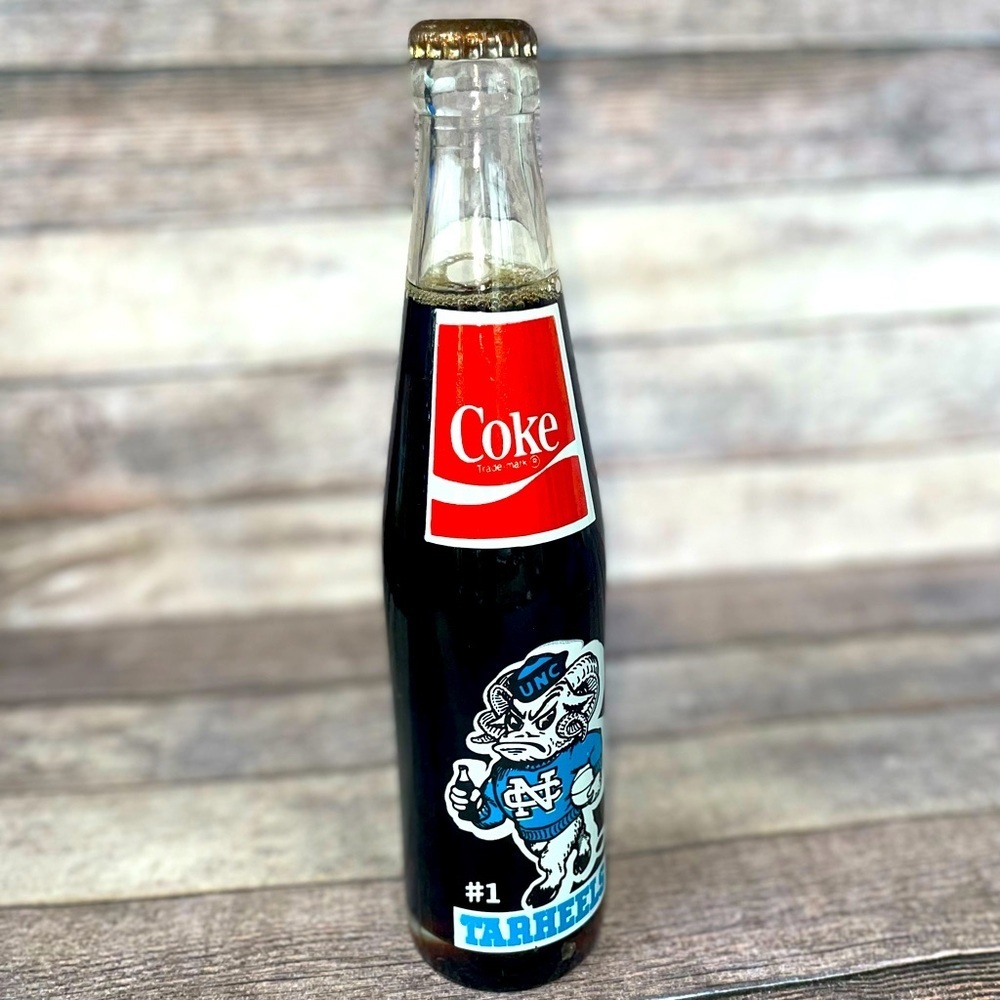 Vintage SEALED MJ Coca Cola NC Tarheel Bottle NCAA Champs 81-82